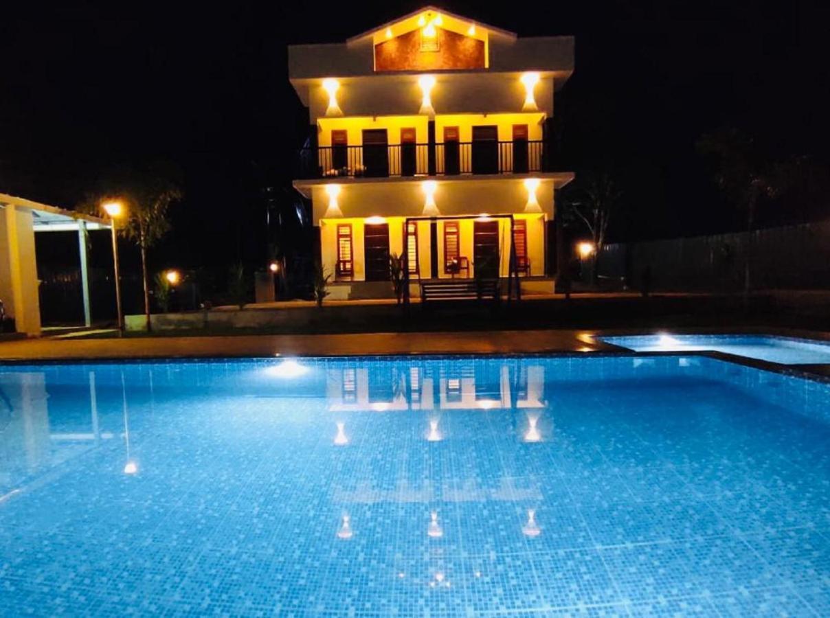The Lavender Resort Waynad Vaduvanchal 외부 사진