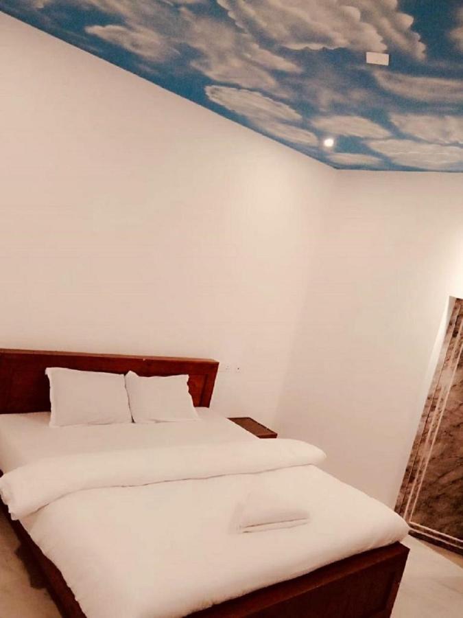 The Lavender Resort Waynad Vaduvanchal 외부 사진