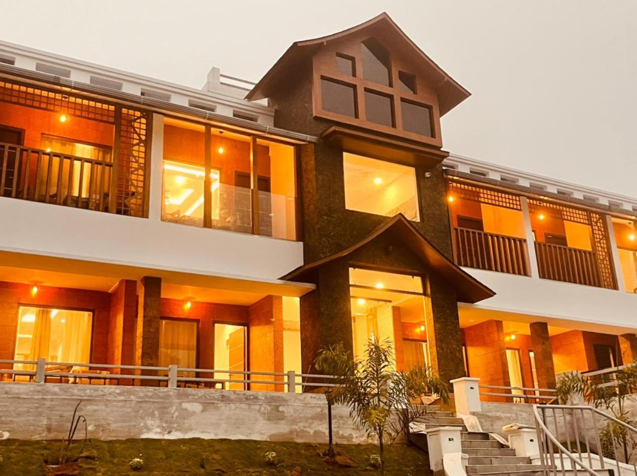 The Lavender Resort Waynad Vaduvanchal 외부 사진